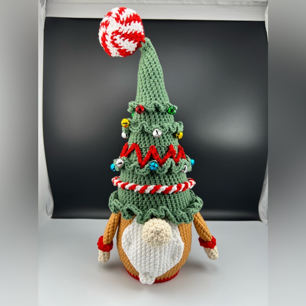 Amigurumi crochet Christmas gnome